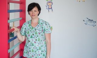 Dezvoltarea bebelușului în primul an de viață, explicată de un specialist kinetoterapeut